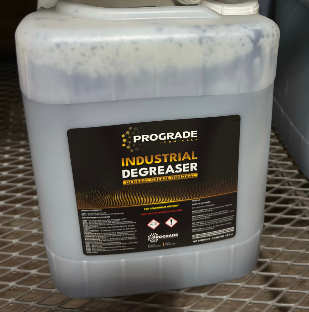 6 gallon container of industrial degreaser used for cleaning commercial kitchens.